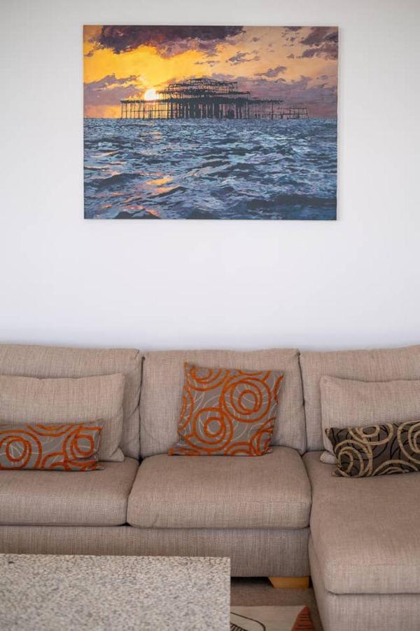 Spectacular Sea Views! Stylish Apt With Balcony Apartman Brighton Kültér fotó